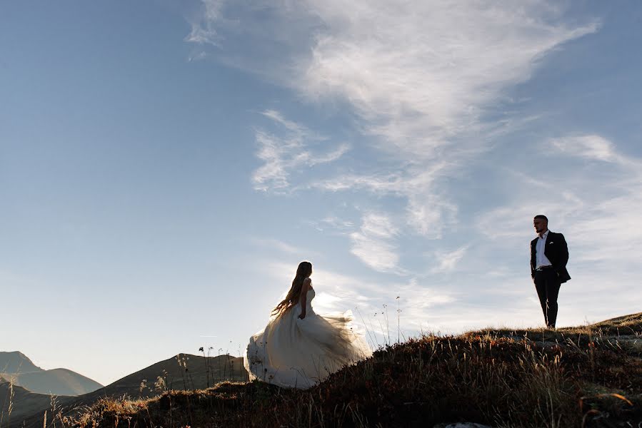 Wedding photographer Oleg Fedyshyn (olegfedyshyn). Photo of 23 February 2022