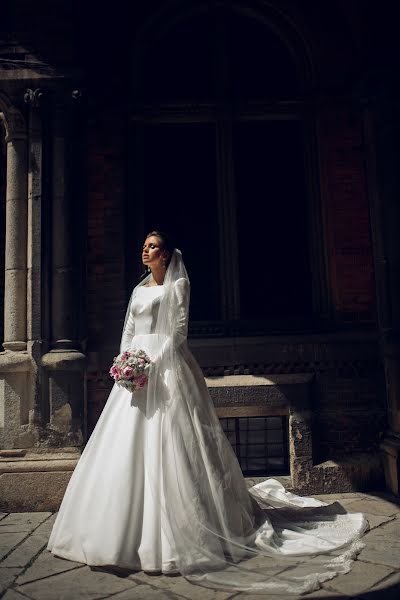 Wedding photographer Andrew Bondarets (andrey11). Photo of 27 March 2019