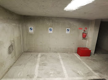 parking à Marseille 7ème (13)