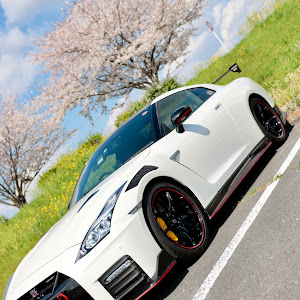 NISSAN GT-R R35