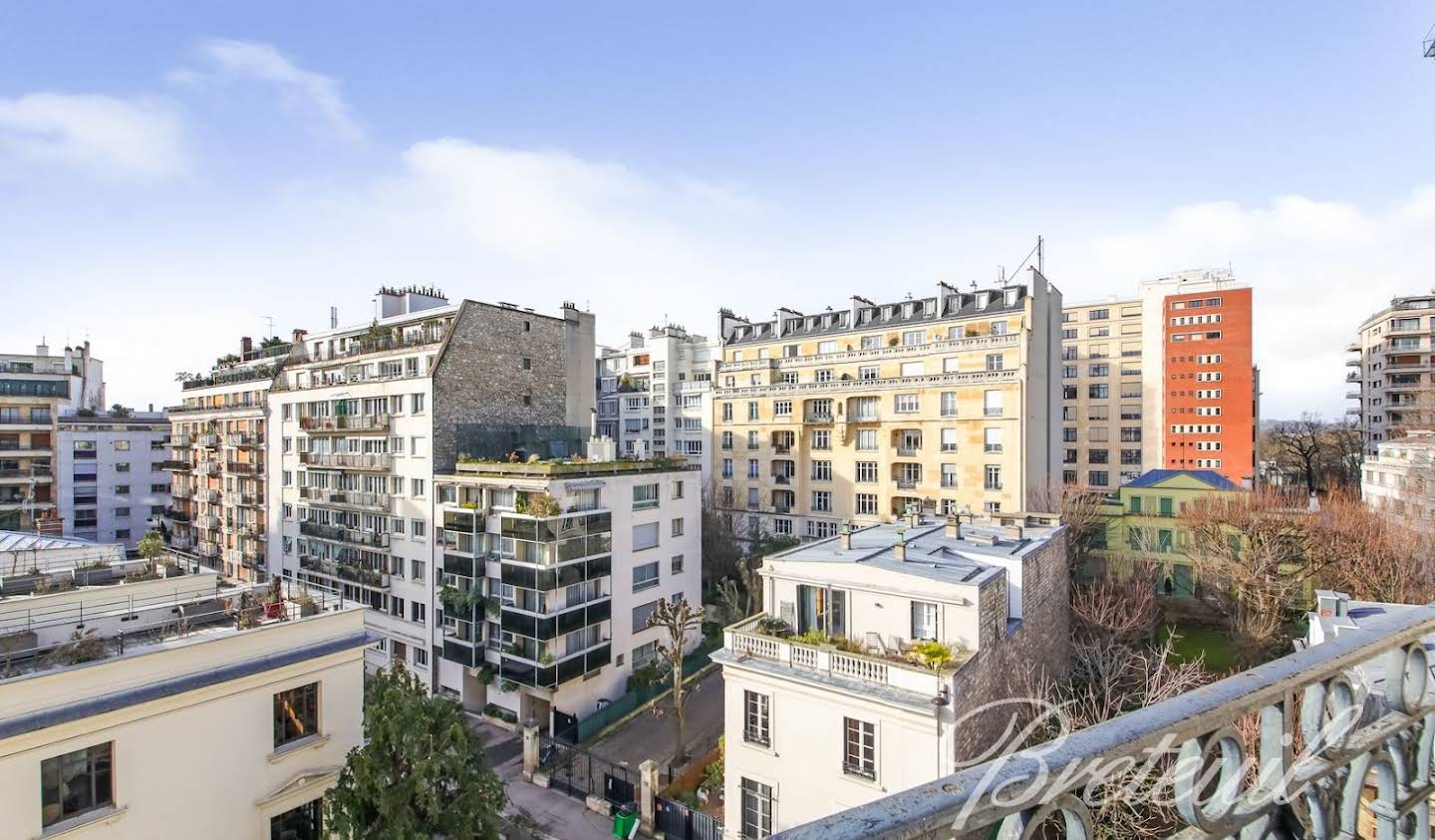 Apartment with terrace Paris 16th