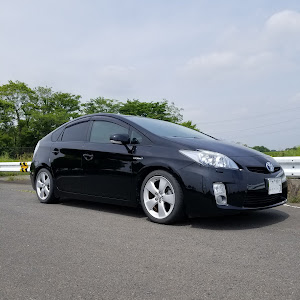 プリウス ZVW30