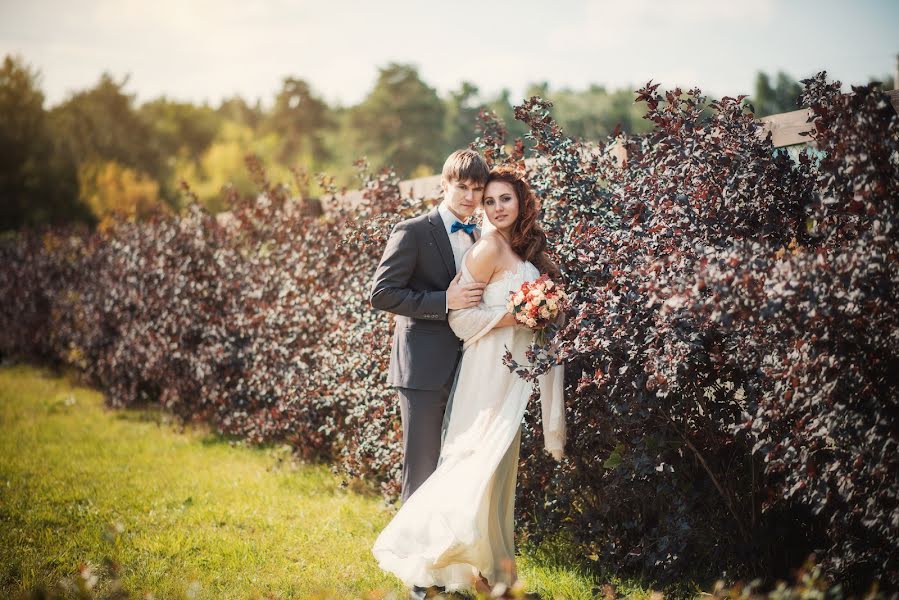 Fotografer pernikahan Elena Volkova (mishlena). Foto tanggal 13 Mei 2015