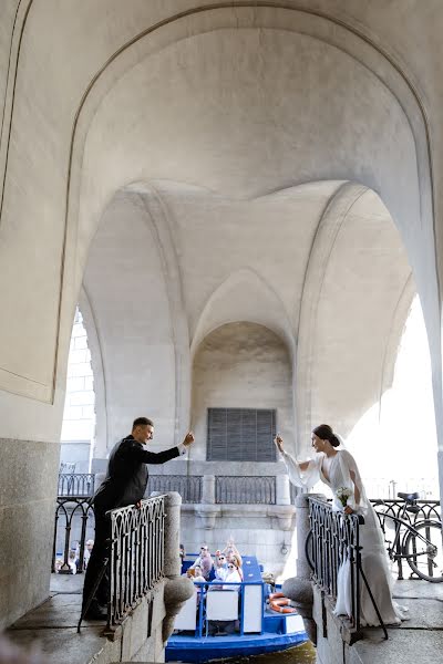 Fotografo di matrimoni Anya Babakhina (annab). Foto del 30 ottobre 2023