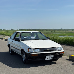 カローラレビン AE86