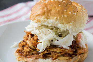 Crock Pot Chipotle Pulled Chicken