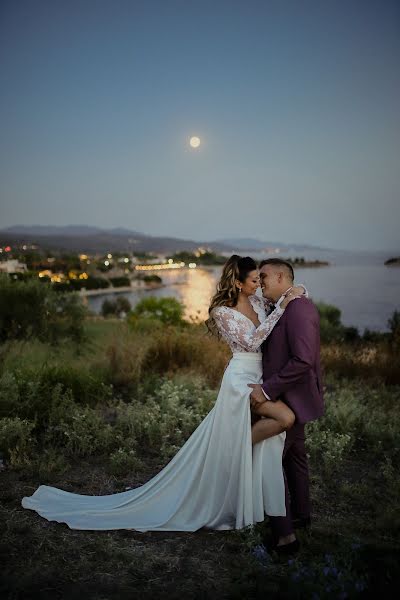 Wedding photographer Stathis Iliopoulos (chriseliopoulos). Photo of 21 February 2023