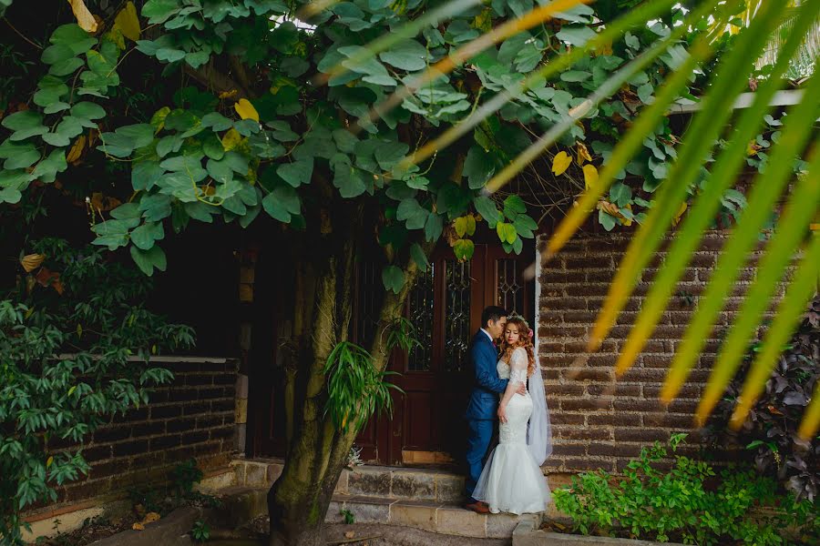 Fotógrafo de casamento Ezequiel Tlaxcala (ephotocinema). Foto de 18 de abril 2020