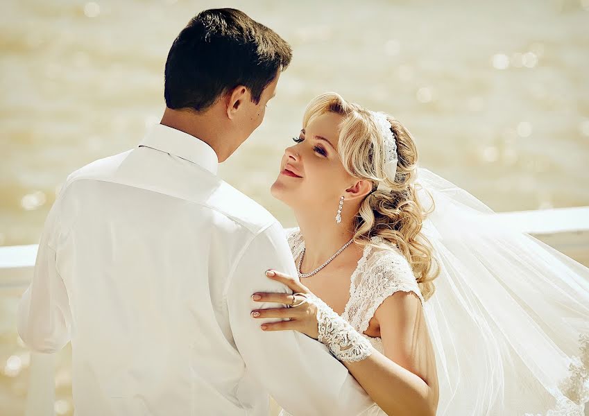 Photographe de mariage Aleksey Novikov (alexnovikov). Photo du 5 avril 2015