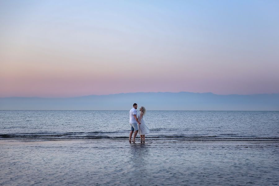 Fotógrafo de casamento Olga Reshetchenko (olgaresh). Foto de 16 de setembro 2019