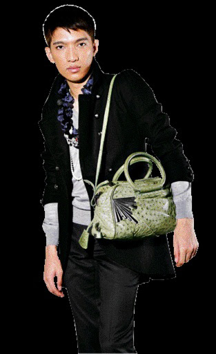 In LVoe with Louis Vuitton: I LVoe Bryan Boy