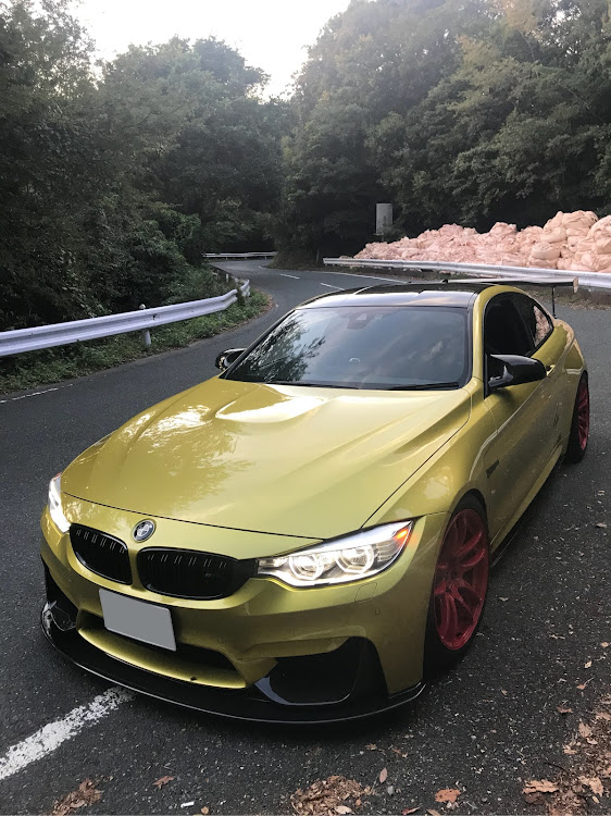 M4 クーペのドリフト・高速走行に関するカスタム事例の投稿画像1枚目