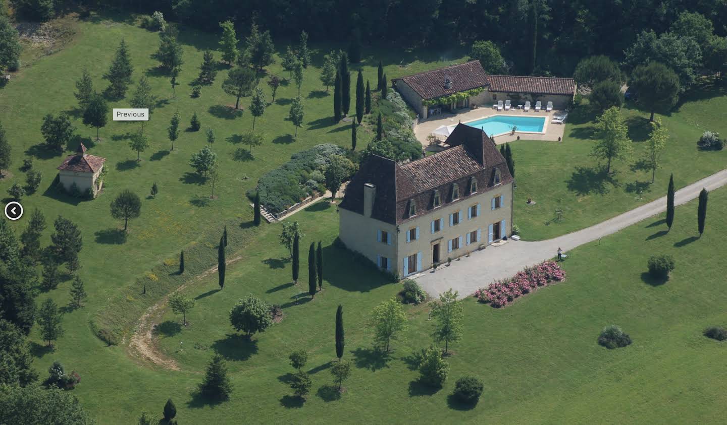 Propriété avec piscine et jardin Gourdon