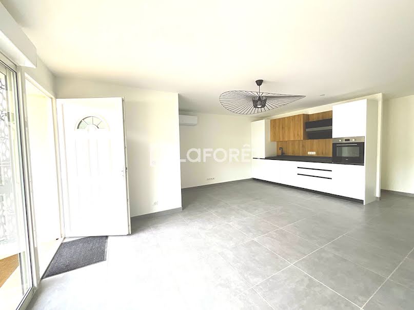 Vente appartement 3 pièces 65 m² à Peypin (13124), 299 000 €