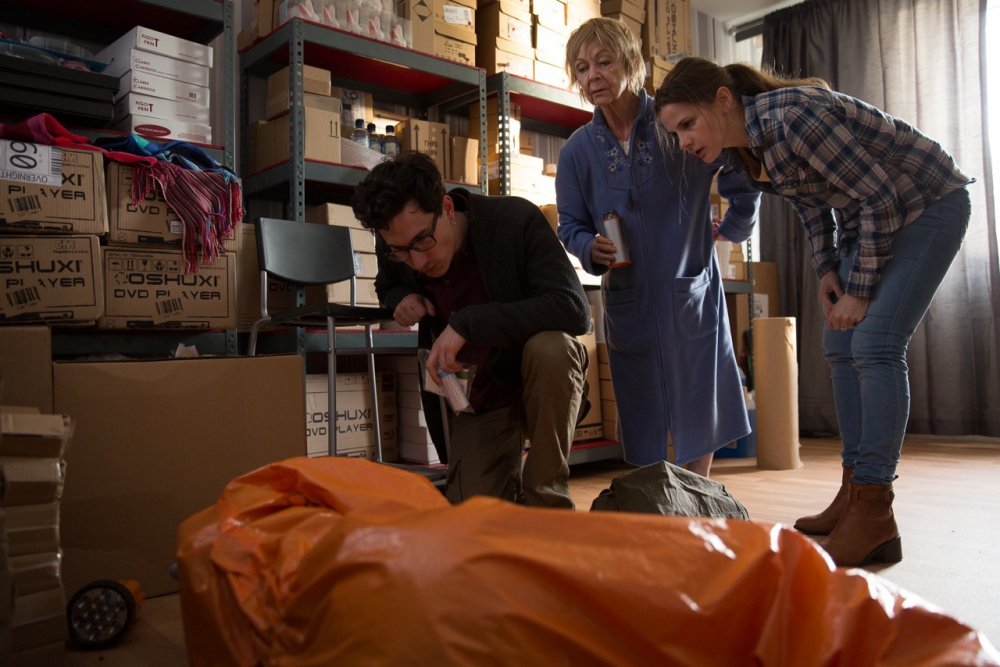 Containment (2015) Containment (2015)