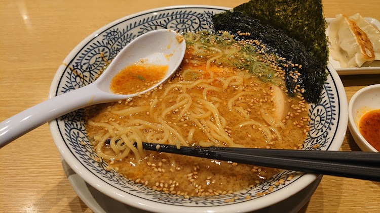 ビートの丸源ラーメン・熟成醤油とんこつラーメン白・選べるデザートセット・( ﾟДﾟ)ｳﾏｰ!・おちり～(≧▽≦)に関するカスタム事例の投稿画像4枚目