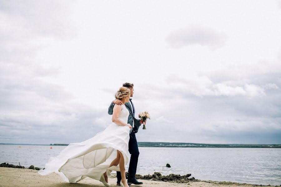 Photographe de mariage Vladislav Kurochkin (vladislavkur). Photo du 28 février 2017