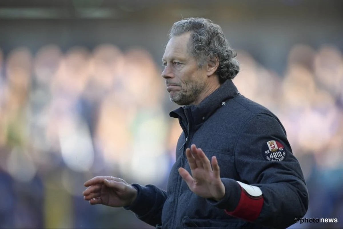 Preud'homme détendu après la victoire contre Genk: "Nous ne sommes plus qu'à un petit point de la troisième place"