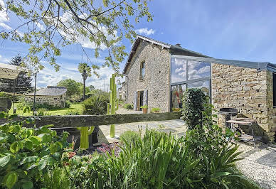 Villa with garden and terrace 13