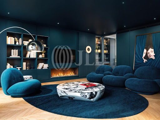 Apartment with pool 1