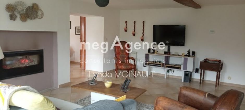 Vente maison 4 pièces 180 m² à Varaize (17400), 265 000 €