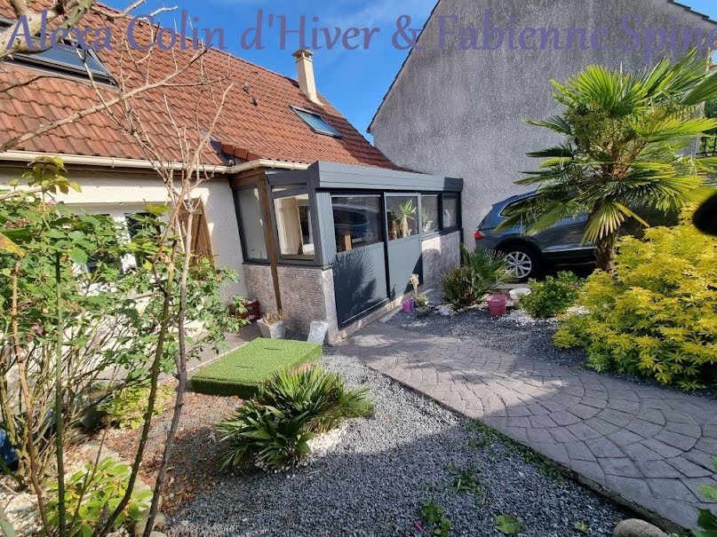 Vente maison 4 pièces 107 m² à Crouy (02880), 193 000 €