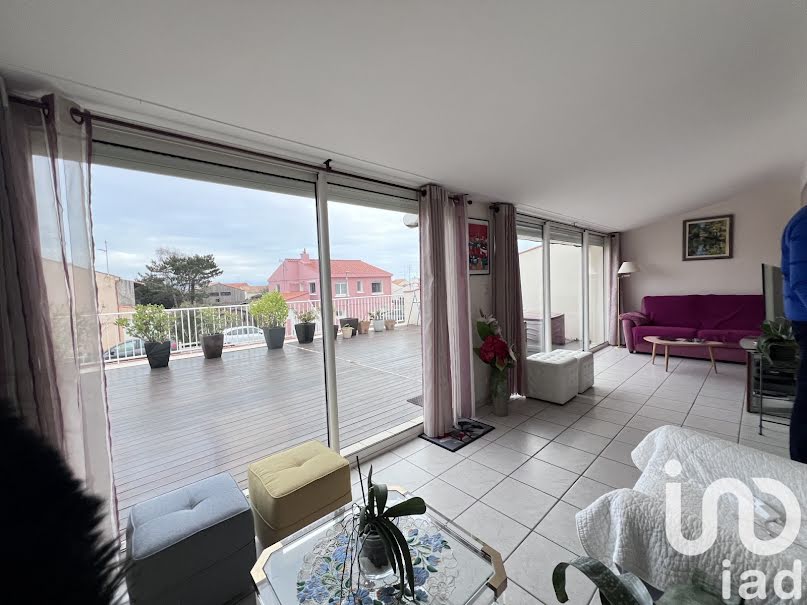 Vente appartement 4 pièces 98 m² à Les Sables-d'Olonne (85100), 259 000 €