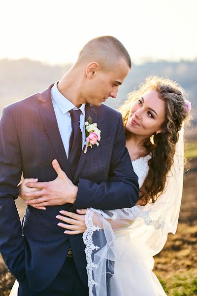 Wedding photographer Oleg Kislyy (sour). Photo of 28 September 2018