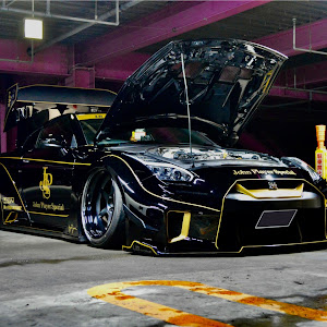 NISSAN GT-R R35