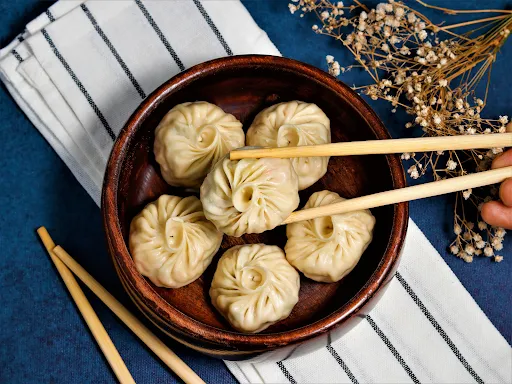 Prawn Momos [6 Pieces]