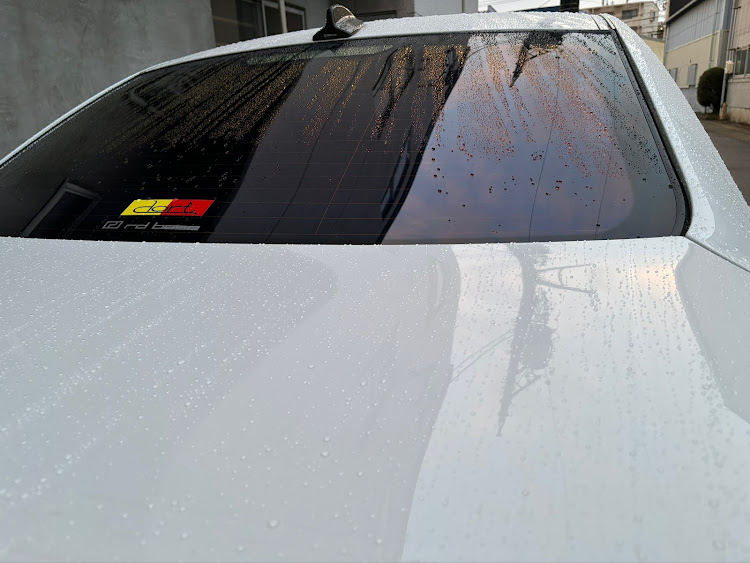 M5のBMW・名古屋・ずぶ濡れの愛車・車高高すぎ問題発生中・Mなのに静か過ぎ問題も発生中に関するカスタム事例の投稿画像3枚目