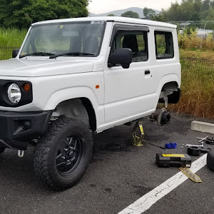 ジムニー JB64W