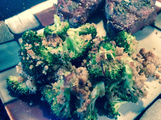 A DELICIOUS WAY OF EATING UR BROCCOLI ;)