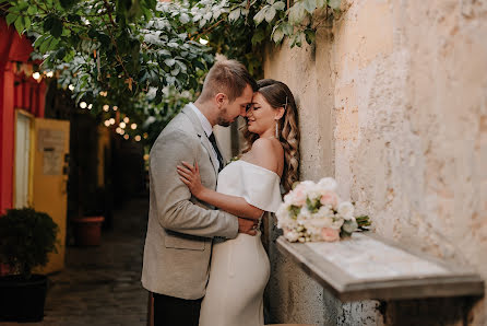 Fotógrafo de casamento Alena Vedutenko (vedutenko). Foto de 22 de março 2022