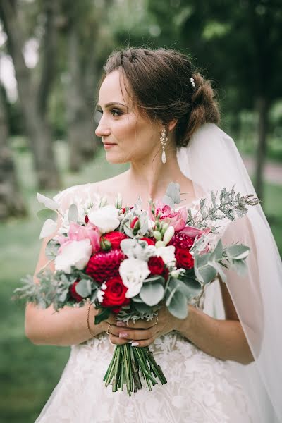 Fotógrafo de casamento Yuliya Nizhnik (yulia8nizhnik). Foto de 20 de agosto 2019