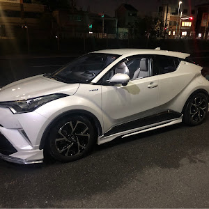 C-HR NGX50