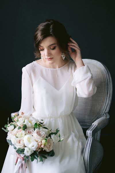 Wedding photographer Rudneva Inna (innarudneva). Photo of 17 June 2019