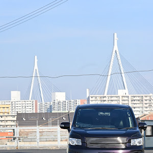 ヴォクシー ZRR70W