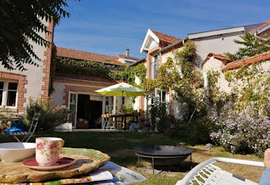 Maison avec terrasse 1