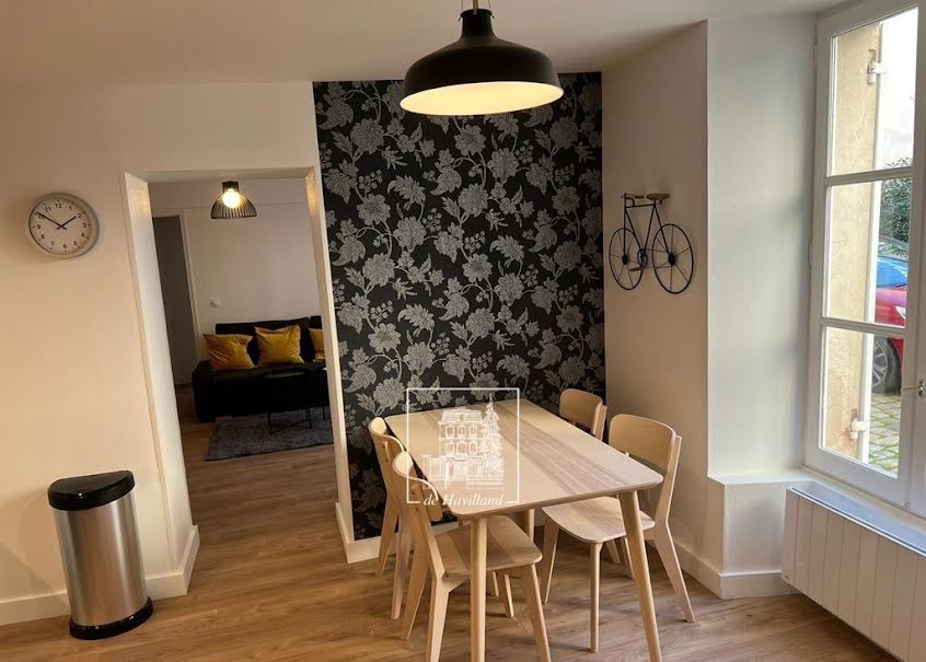 Location meublée appartement 2 pièces 48 m² à Versailles (78000), 1 445 €