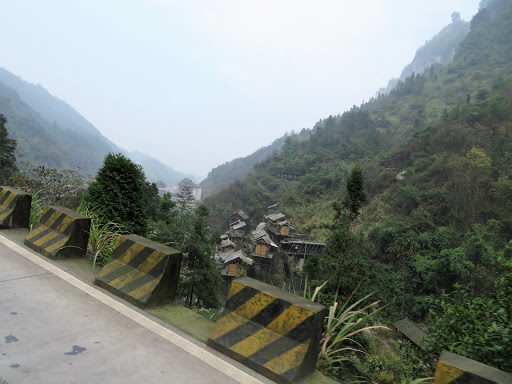 99 Bend Road From Tianmen Mountain China 2016