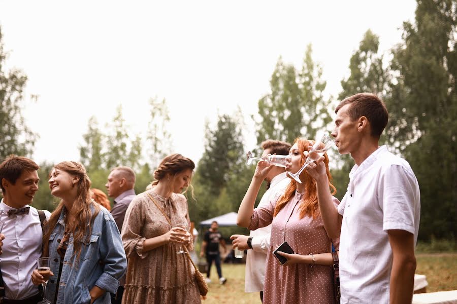 Fotógrafo de casamento Naska Odincova (ecehbka). Foto de 4 de agosto 2020