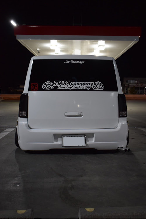 bBのケツ・美尻・bBに関するカスタム事例の投稿画像1枚目