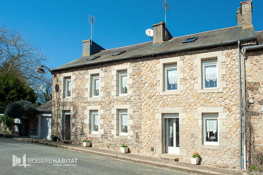 Vente maison 8 pièces 187.49 m² à Lannebert (22290), 295 000 €