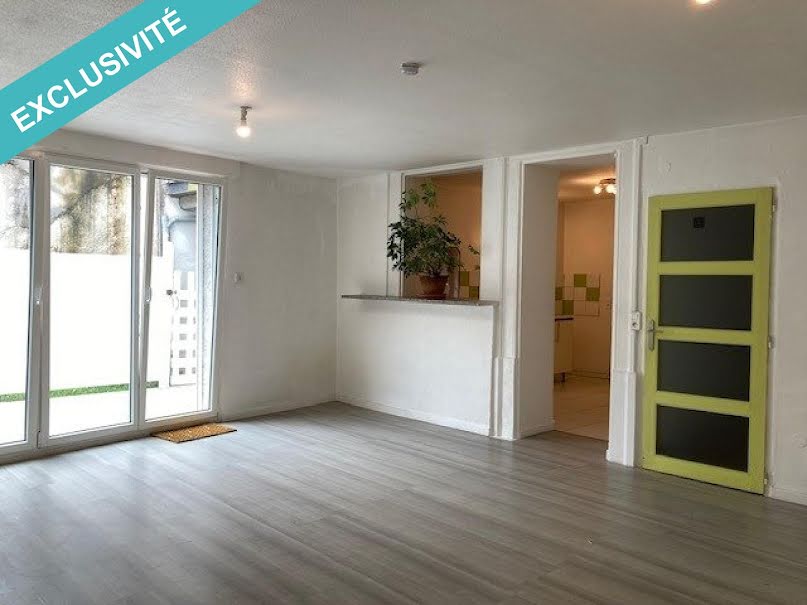 Vente appartement 3 pièces 81 m² à Bavilliers (90800), 99 000 €