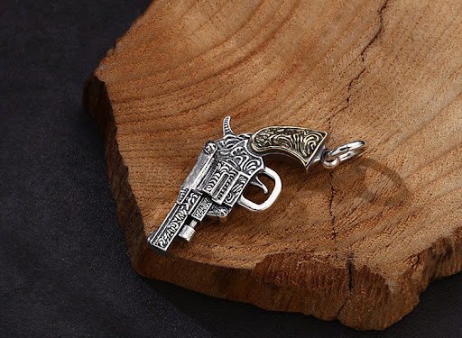 Title 5, 925 Sterling Zilveren Revolver Hanger, een gedu...
