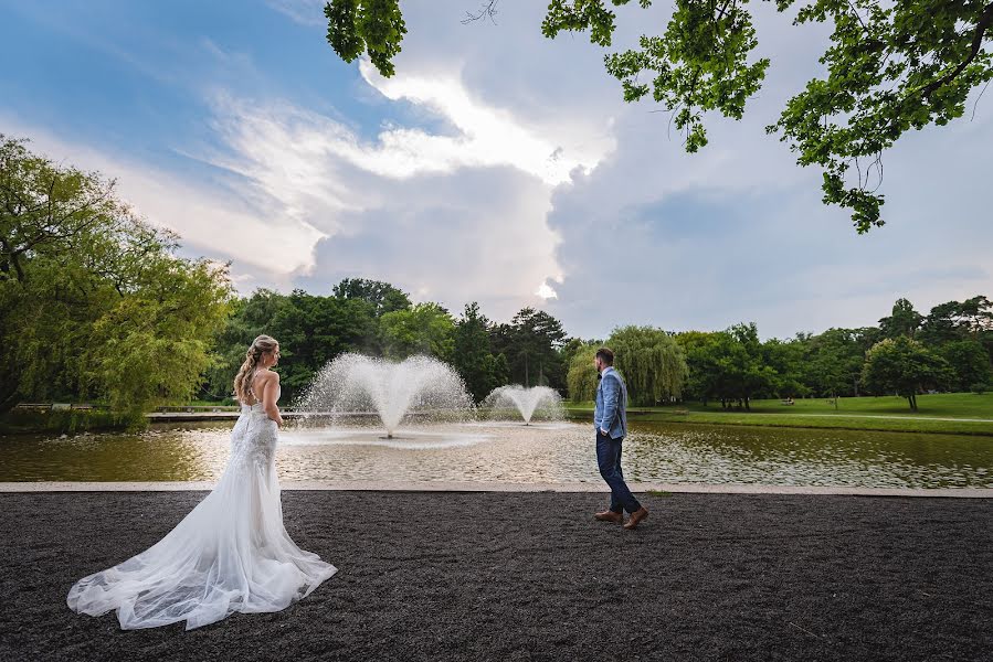 Fotógrafo de casamento Ákos Jurás (jurasakos). Foto de 1 de janeiro 2021