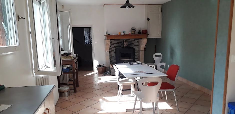 Vente propriété 6 pièces 170 m² à Vanault-les-Dames (51340), 156 000 €