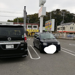eKスポーツ H81W