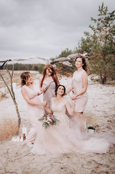 Wedding photographer Olesya Dzyadevich (olesyadzyadevich). Photo of 14 March 2018